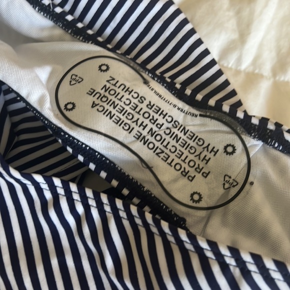 NWT high waisted swim bottom - Picture 4 of 6